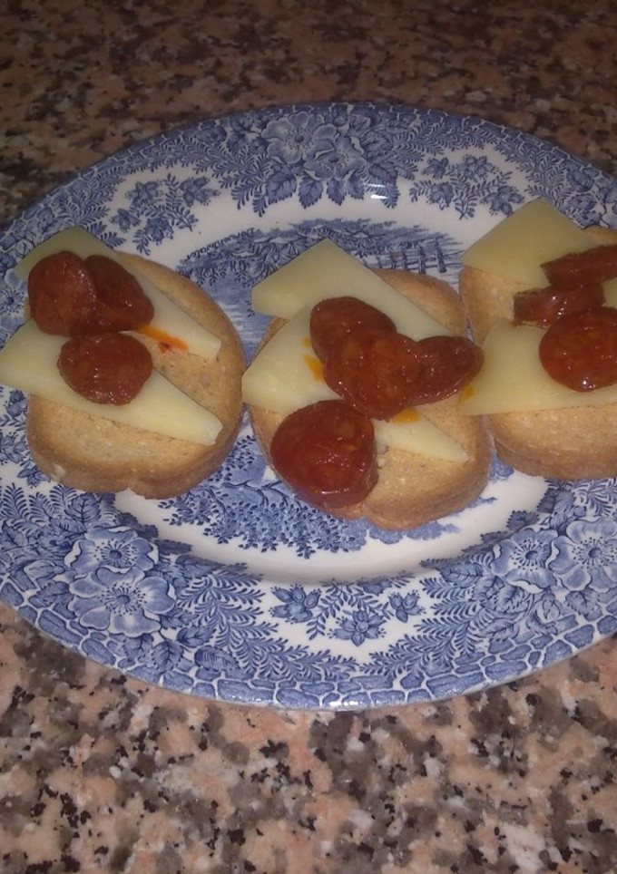 Una foto de Montaditos Picantes