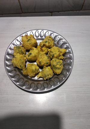 મેથી ના ભજીયા (Methi Bhajiya Recipe In Gujarati) રેસીપી મુખ્ય ફોટો