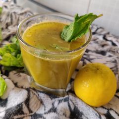 A picture of Mint oranges juice.