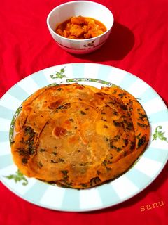 मेथी लच्छा पराठा (methi lachedar paratha recipe in Hindi) रेसिपी मुख्य फोटो