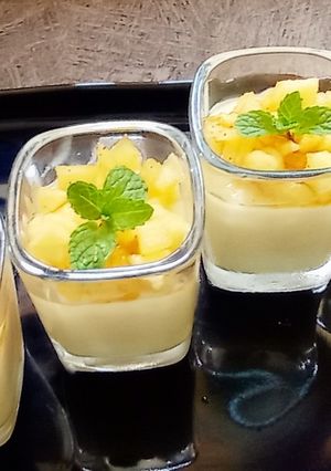 एप्पल पुडिंग (Apple pudding recipe in hindi) रेसिपी मुख्य फोटो