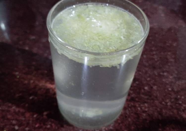 Simple lemon water