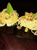 Spaghete cu cârnați sticks