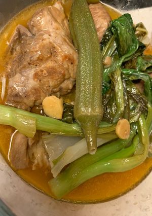 A picture of Pork Sinigang.