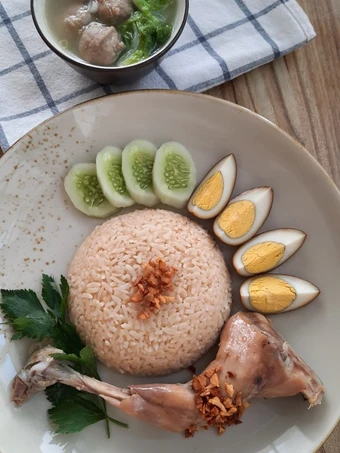 Langkah Gampang Menyiapkan Resep Nasi Hainan / Hainanese Chicken Rice yang Lezat Anti Ribet, Sempurna