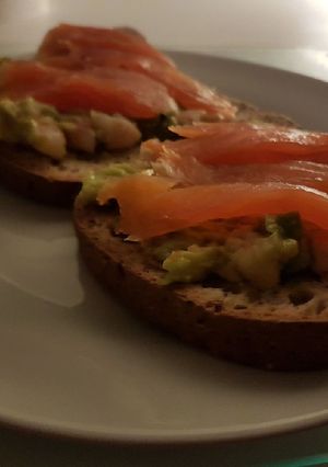 Foto principal de Tostas de salmón sin gluten