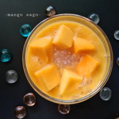 A picture of Mango Sago.