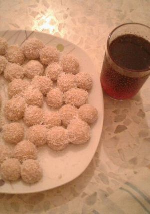 صورة لوصفة كرات جوز الهند