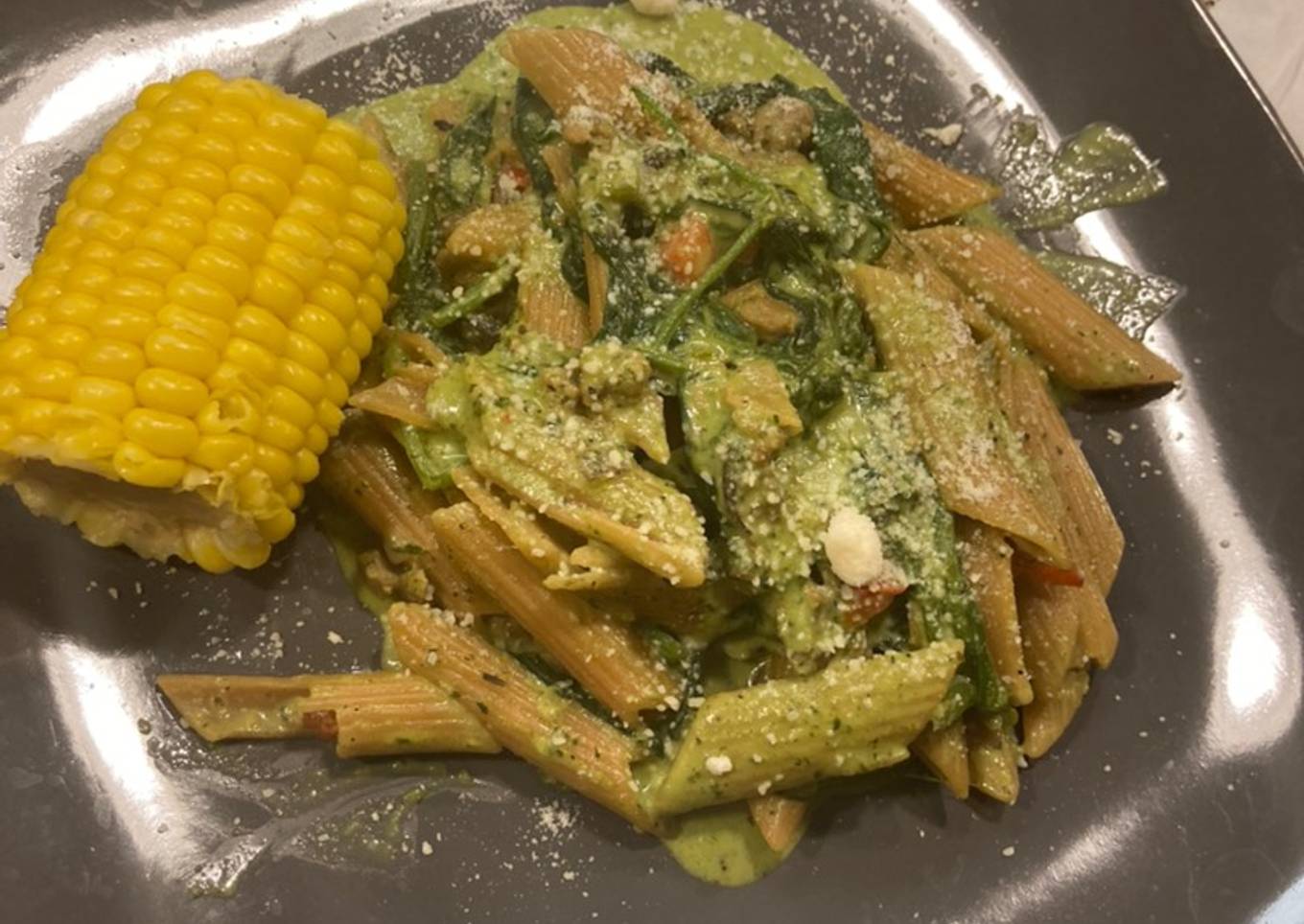 Nearly vegan spinach pasta