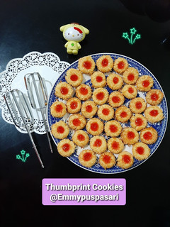 Foto resep Thumbprint Cookies