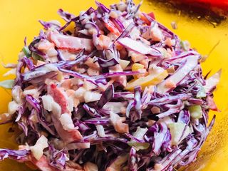 Red Cabbage Coleslaw