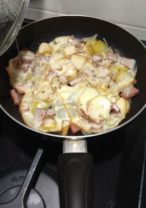 Foto di Patate pasticciate in padella! 🍟