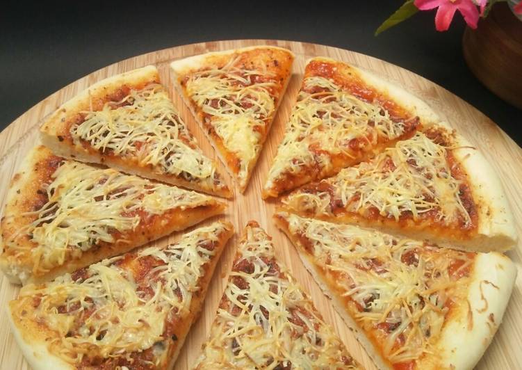 Resep Pizza Margherita feat Togarashi yang Bisa Manjain Lidah