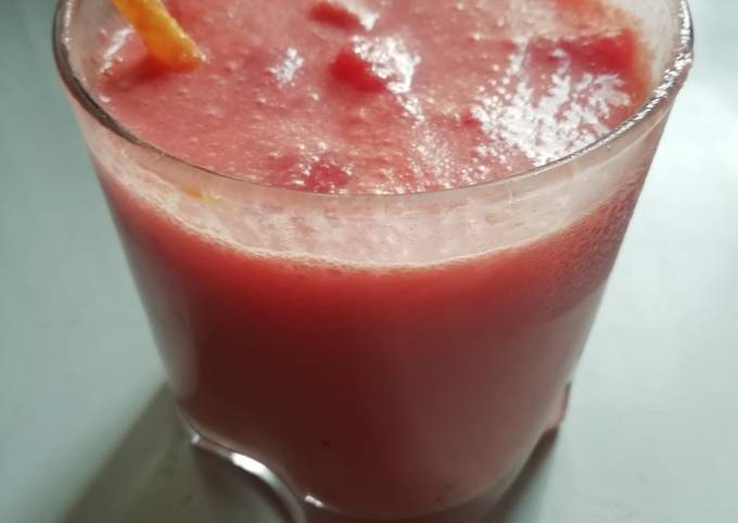 Арбузный коктейль