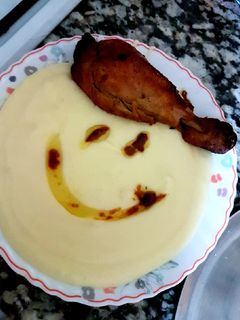 صورة لوصفة الدجاج المحمر و بيري البطاطا 😋😋😋