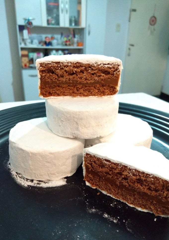 Una foto de Alfajores tipo jorgito