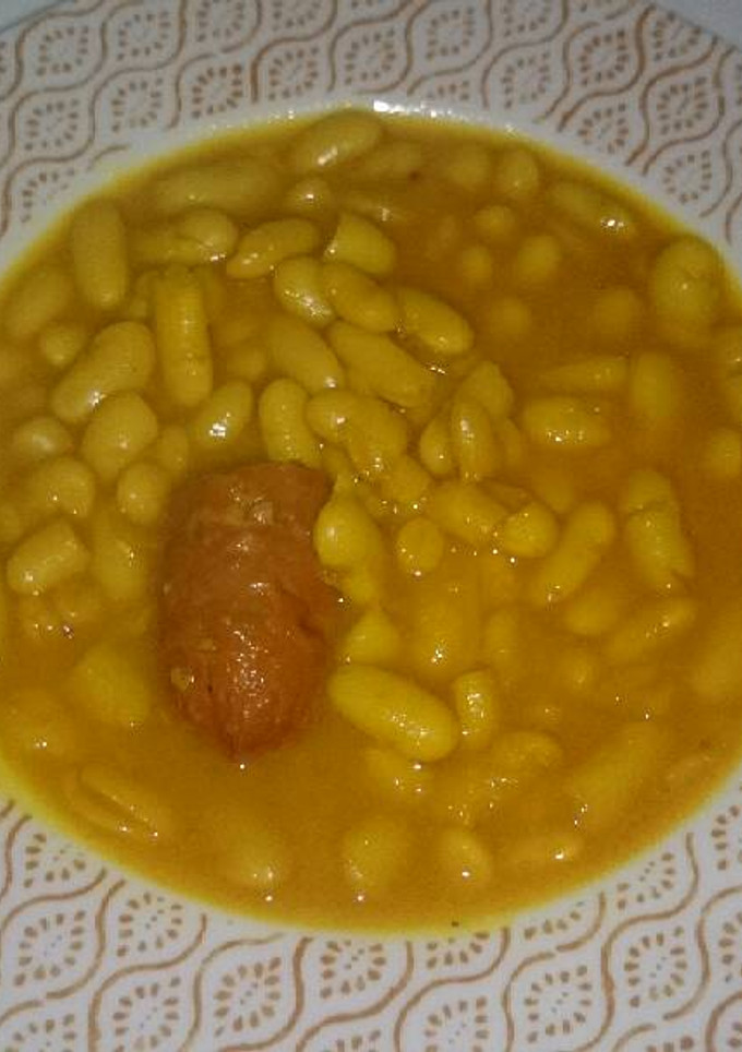 Una foto de Habichuelas con verduras y chorizo
