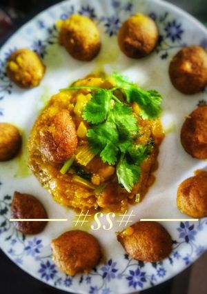 A picture of Bottle gourd sabji with dried lentil dumplings #cookpad.