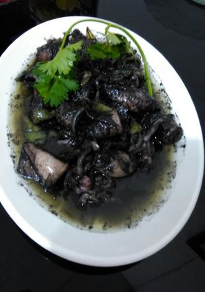 Foto resep Cumi item praktis (2 bumbu sja)