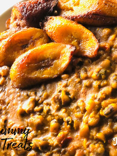 A picture of Beans porridge and plantain.