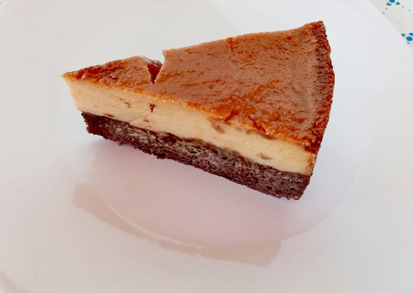 Pastel imposible (chocoflan)