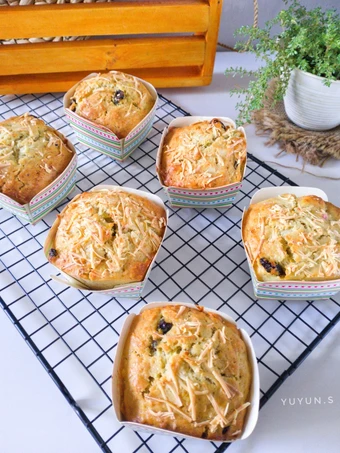 Cara Sederhana Membuat Resep  Banana muffin keju yang Bisa Manjain Lidah, Enak Banget