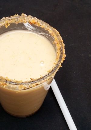 A picture of Doum palm milk drink.