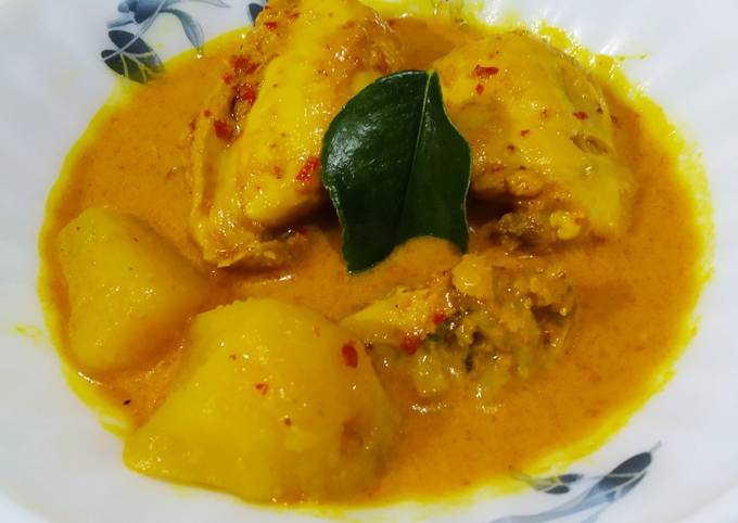 Gulai ayam