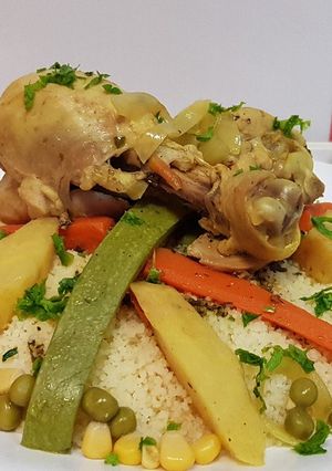 O poză a rețetei Couscous marocan cu pui.