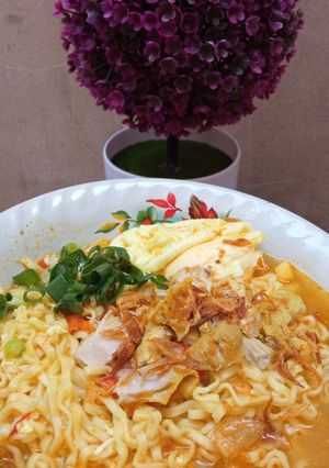 Foto resep Mie Kuah Kari Ayam