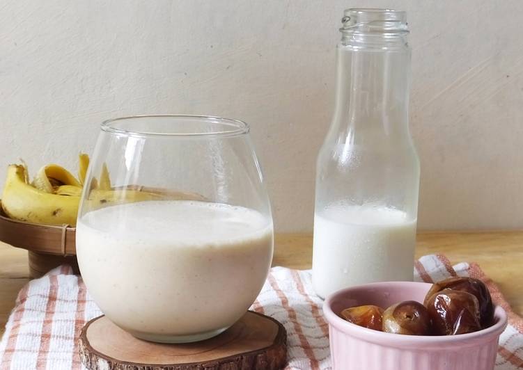 Sukmapi, susu kurma pisang | banana milkshake with dates