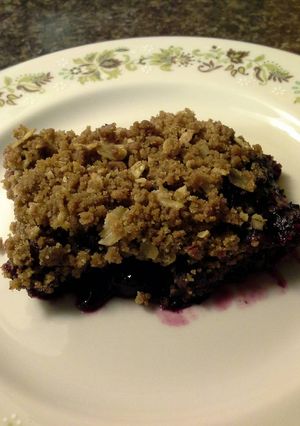 A picture of Blueberry Crisp.