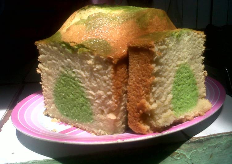 Cara Gampang mengolah Bolu Tape Greentea yang Enak Banget