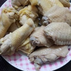 A picture of Cold Served White Chicken Wings 白雲雞翼.