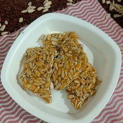 A picture of Sunflower Seeds Chikki.