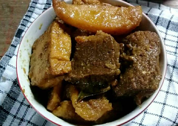 Semur Daging