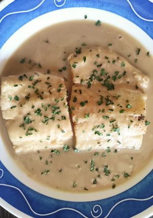 Una foto de Bacalao en Salsa de Leche de Coco y Lima
