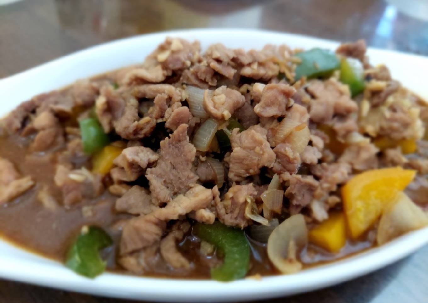 Daging sapi saus lada hitam