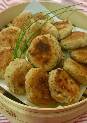 Una foto de Albóndigas de atún y patata fáciles