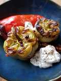 Paprika gefüllt mit Linsen-Tomaten-Möhrenfüllung