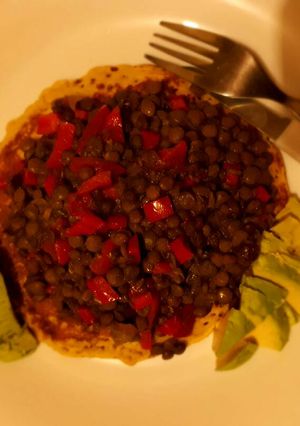 A picture of Fried lentils with avocado.