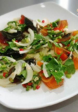 รูปของ ยำไข่เยี่ยวม้า