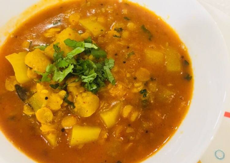 Recipe of Any-night-of-the-week Lauki Chana Dal Curry