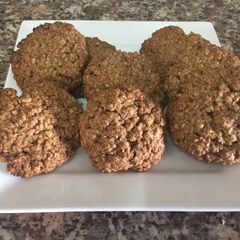 Oatmeal cookies A picture of Oatmeal cookies.