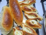 فطائر بالجبنة