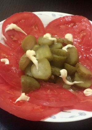 Una foto de Pepinillos en ensalada