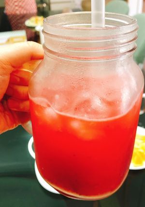 Hình của món Nước dưa hấu ép hạt chia.