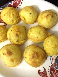 முட்டை மசாலா பணியாரம் செய்முறை முக்கிய புகைப்படம்