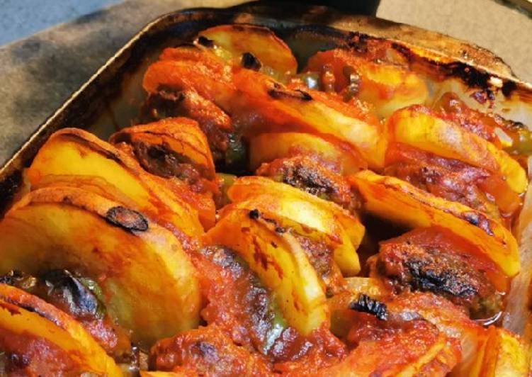 كفتة مع بطاطا بالفرن 😋😋