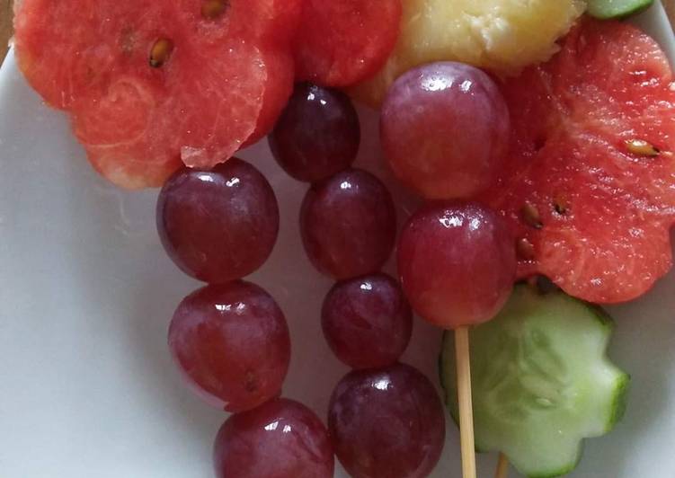 Fruits Skewers